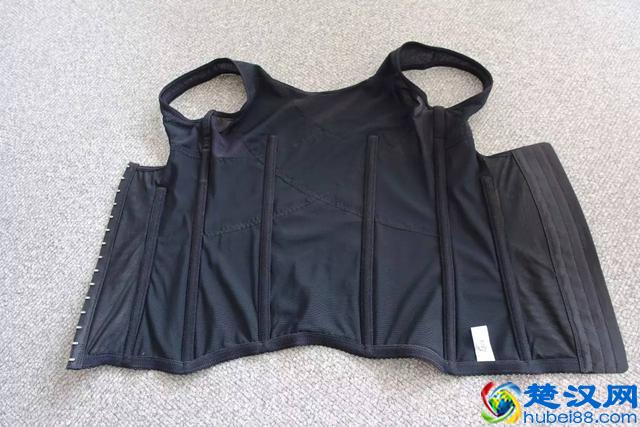 我们试遍了全网塑身衣，给出了这份摸着良心讲的测评
