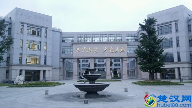 “通信工程”专业就业率靠前的20所大学，不考研都有好工作