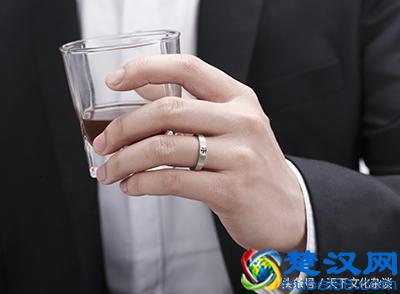 男女戒指的戴法和意义——涨姿势啦！（完整版）