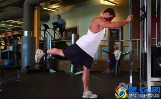 史上最全健身器械使用方法,拿走不谢!