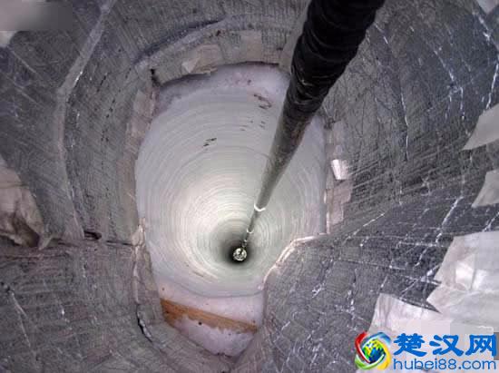 世界上最深的人工洞 停止挖掘真的是因为挖到了地狱入口吗？