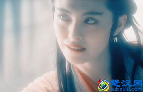 盘点明星三白眼长相:李易峰凶、王祖贤妖,王宝强憨!