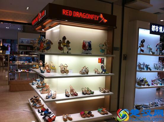 中国十大女鞋品牌简介