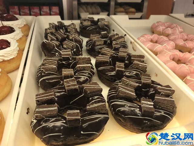 泰国美仕唐纳滋甜甜圈咋这么便宜？20元能买6个，好吃又不贵！