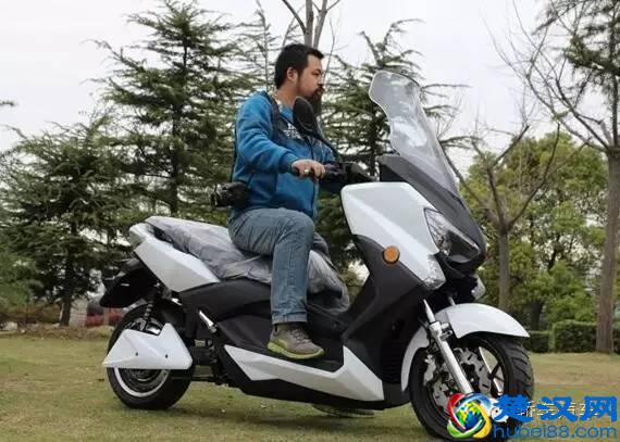 小电驴是什么 小电驴电动车图片