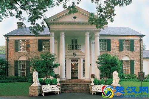 摇滚巨星“猫王”死因不明，其实专家早有定论，但为何要掩盖真相