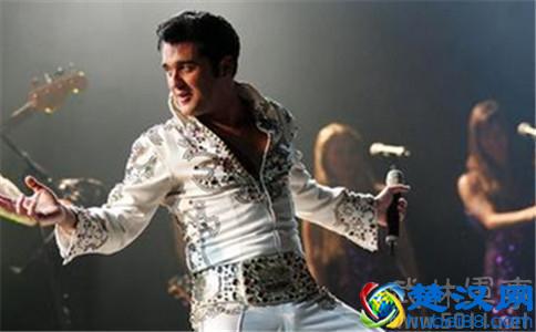 摇滚巨星“猫王”死因不明，其实专家早有定论，但为何要掩盖真相