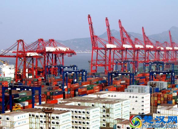 李嘉诚到底有多少钱？王健林285家万达广场 不如他一栋大楼赚的多