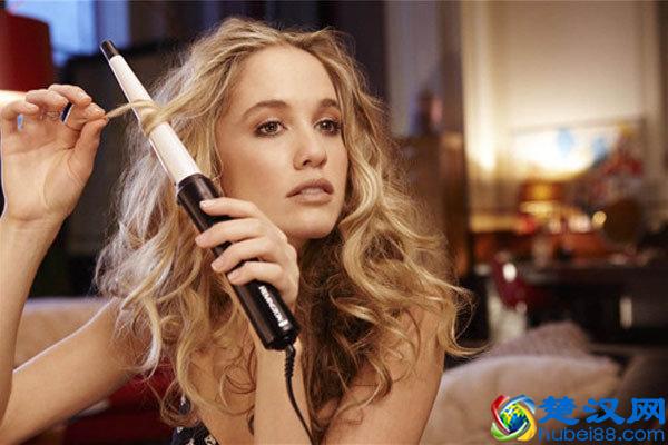 3分钟搞定造型？买卷发棒注意这几点