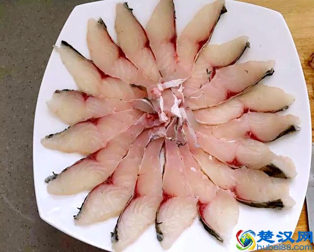 古代的“凌迟”倒底多少刀 为何越割越多 原因令人作呕