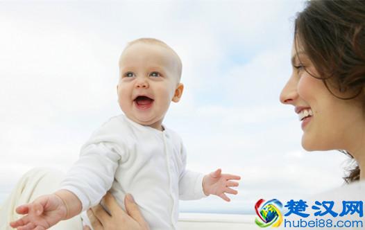 燥邪引起的咳嗽，就给孩子吃川贝炖梨