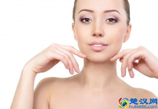 脸上干燥脱皮小妙招 3个办法需牢记