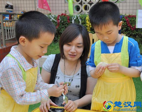 如何跟孩子沟通？妈妈们注意啦，这些小技巧你一定要学会