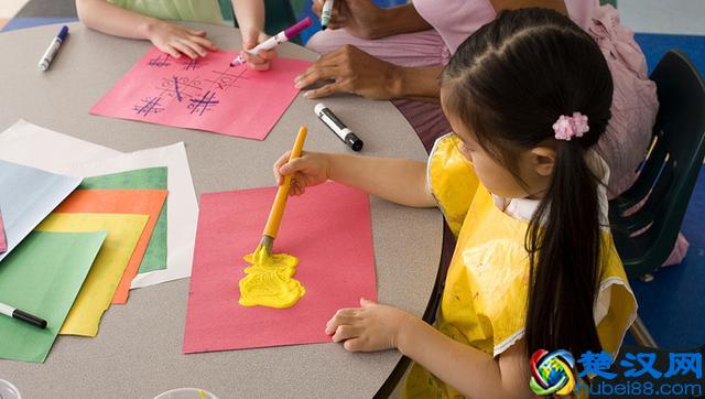 如何跟孩子沟通？妈妈们注意啦，这些小技巧你一定要学会
