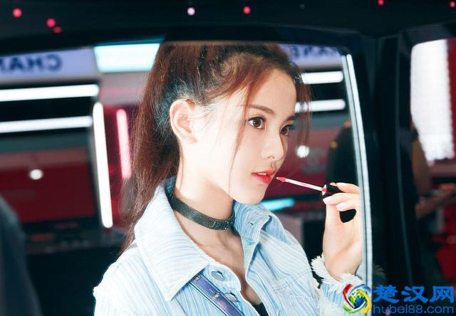 从不化妆的人要怎么起步？新手化妆基础步骤，学不会是我的错！