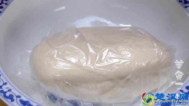 家常烙饼好吃有诀窍，教科书式详细讲解，松软千层凉了不硬