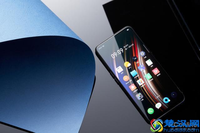 性能够用还不贵，这些高性价比手机值得入手