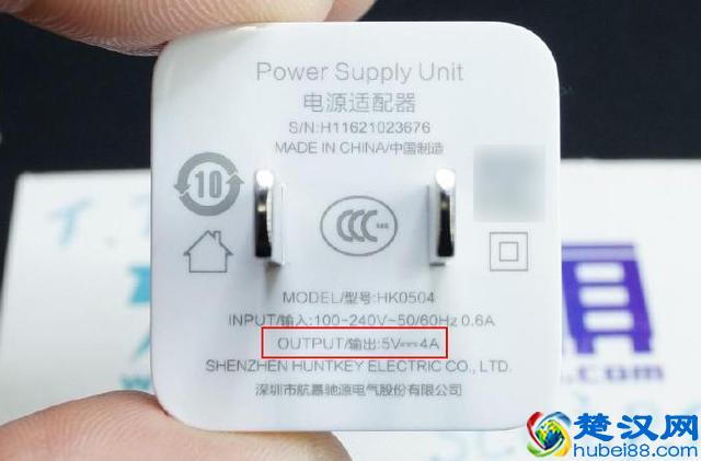 还在纠结给iPhone买什么电源适配器？赶紧看这篇文章吧