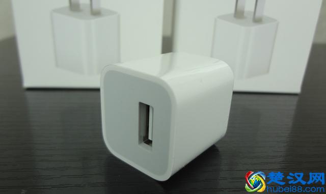 还在纠结给iPhone买什么电源适配器？赶紧看这篇文章吧