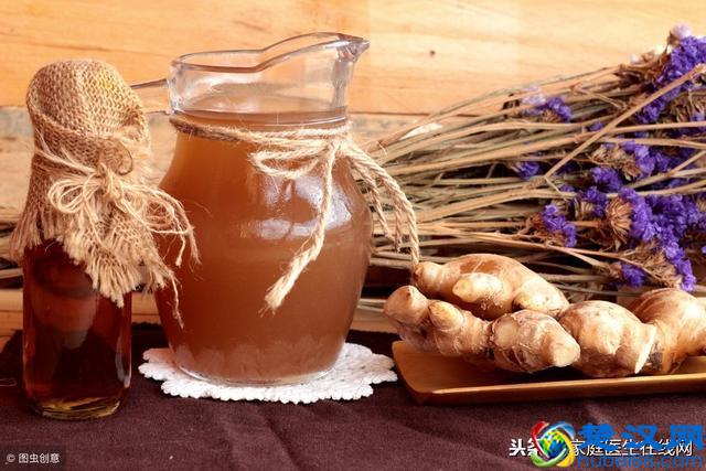 蜂蜜水什么时候喝比较好？早上还是晚上？直接给出答案