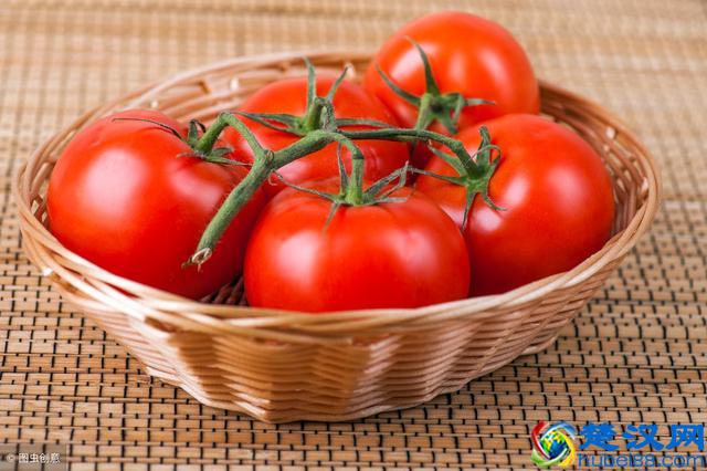 消化不良胃胀气，别总傻傻吃胃药！吃这三种水果就对了