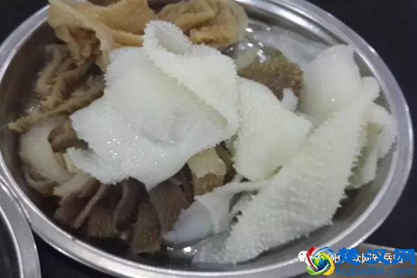 毛肚和百叶有什么区别？千万别告诉我一黑一白