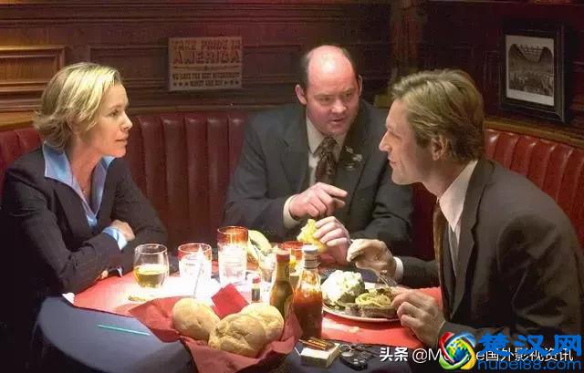 幽默搞笑的电影有很多，今天给大家盘点10部不那么热门的搞笑电影