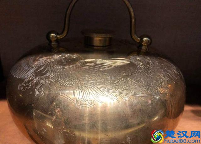 汤婆子界也有鄙视链！这个老上海家家都有的“取暖神器”，十分“鄙视”热水袋