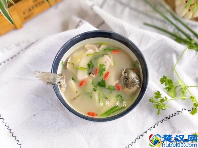 冬季要喝这几款汤，驱寒润肺又滋补，常喝体质好，冬天少生病