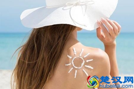 三招去除雀斑，让你不做雀斑妹