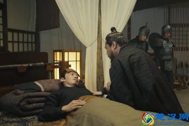 《三国机密》中暗藏的惊天机密，郭嘉为何英年早逝