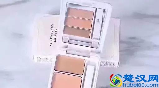 脸上有很多雀斑、痘印，一直去不掉怎么办？