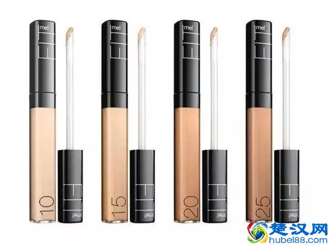 脸上有很多雀斑、痘印，一直去不掉怎么办？