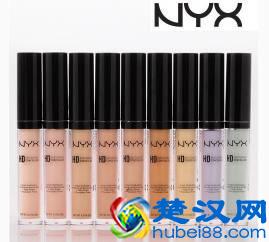 脸上有很多雀斑、痘印，一直去不掉怎么办？