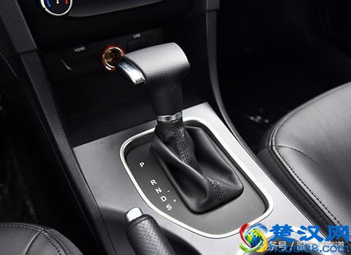 油耗偏高，动力一般，为什么还选它：奔腾B50