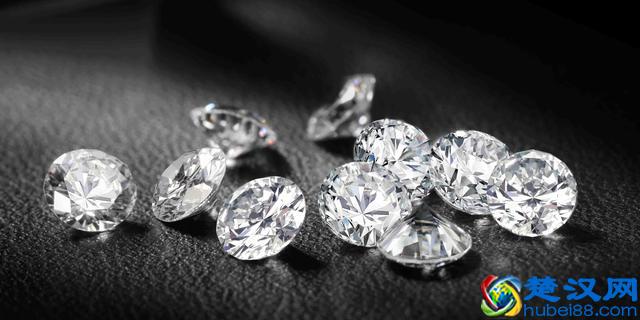 十年微博，百年钻石，钻石的秘密我来告诉你