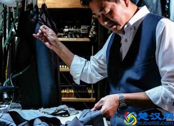 一年闯出百万身家，90后是如何经营服装公司？