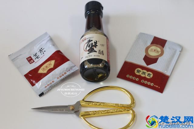 大闸蟹蒸几分钟合适？记住两个数字，螃蟹肉嫩不柴超鲜美