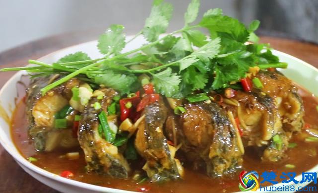 草鱼最好吃的做法，香嫩爽口，做法一看就会，3斤大草鱼不够吃