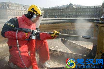 为什么高压清洗机可以做到无损清洗？