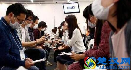 女公务员称，交16800会费上珍爱网却被红娘骗得团团转