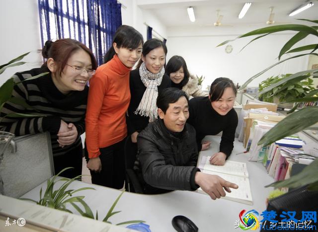 在富士康上班，究竟怎么样，十五年老员工告诉你事实