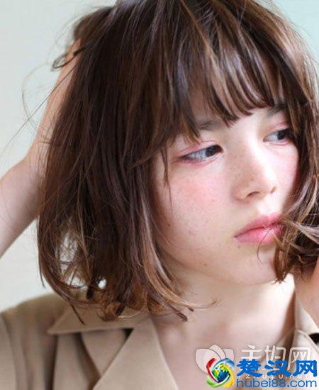 9款适合发量少的女生发型推荐