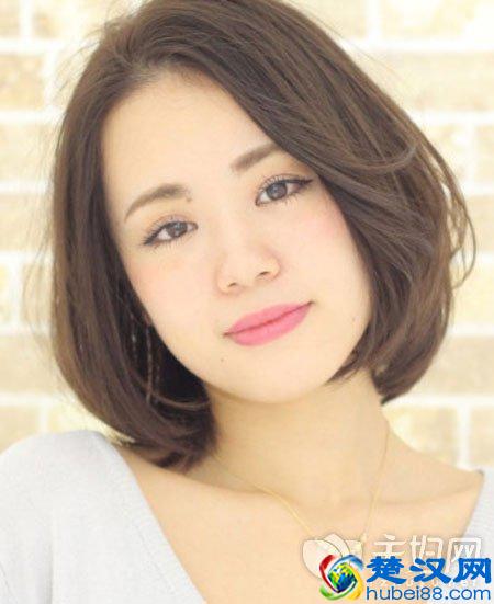 9款适合发量少的女生发型推荐