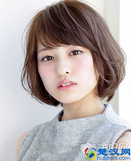 9款适合发量少的女生发型推荐