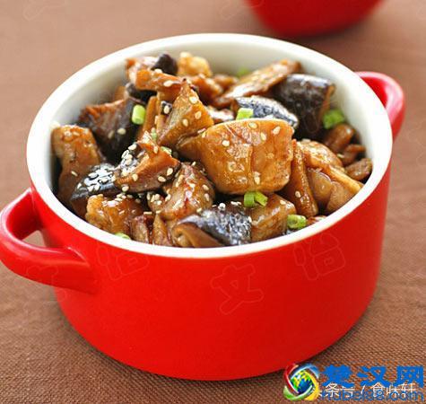 在经期吃什么食物好？经期能吃什么水果好，吃什么可以缓解痛经？