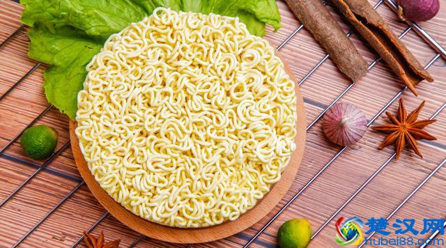 想要养胃,日常生活中可以适量多吃这些食物,别说没告诉你