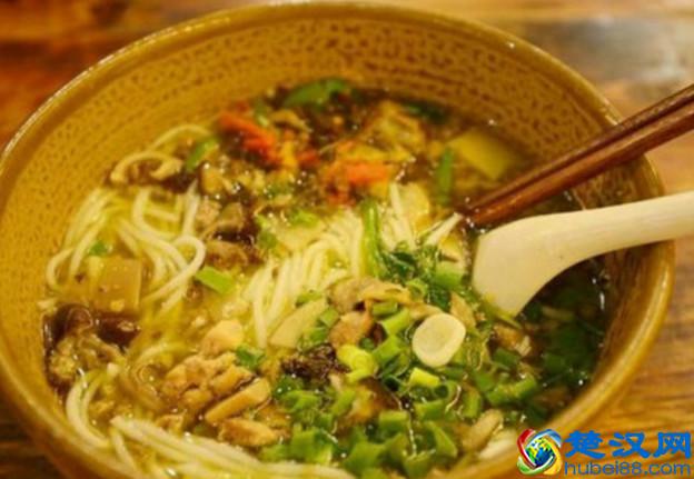 国内最受欢迎的几种米线排行榜，过桥米线垫底