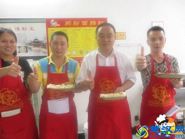 去贵州开店卖肠粉生意好不好，学做肠粉和什么搭配着卖啊