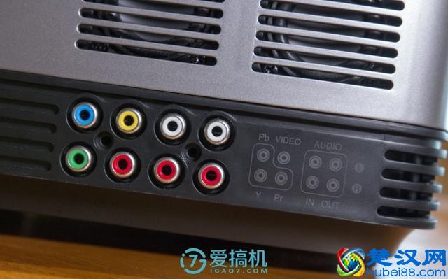 投影仪中的性价比之王！千元投影仪坚果极越A6使用评测